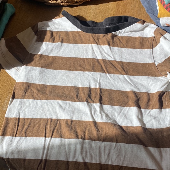 H&M Bundle of Boys Tees (4) - Picture 12 of 15